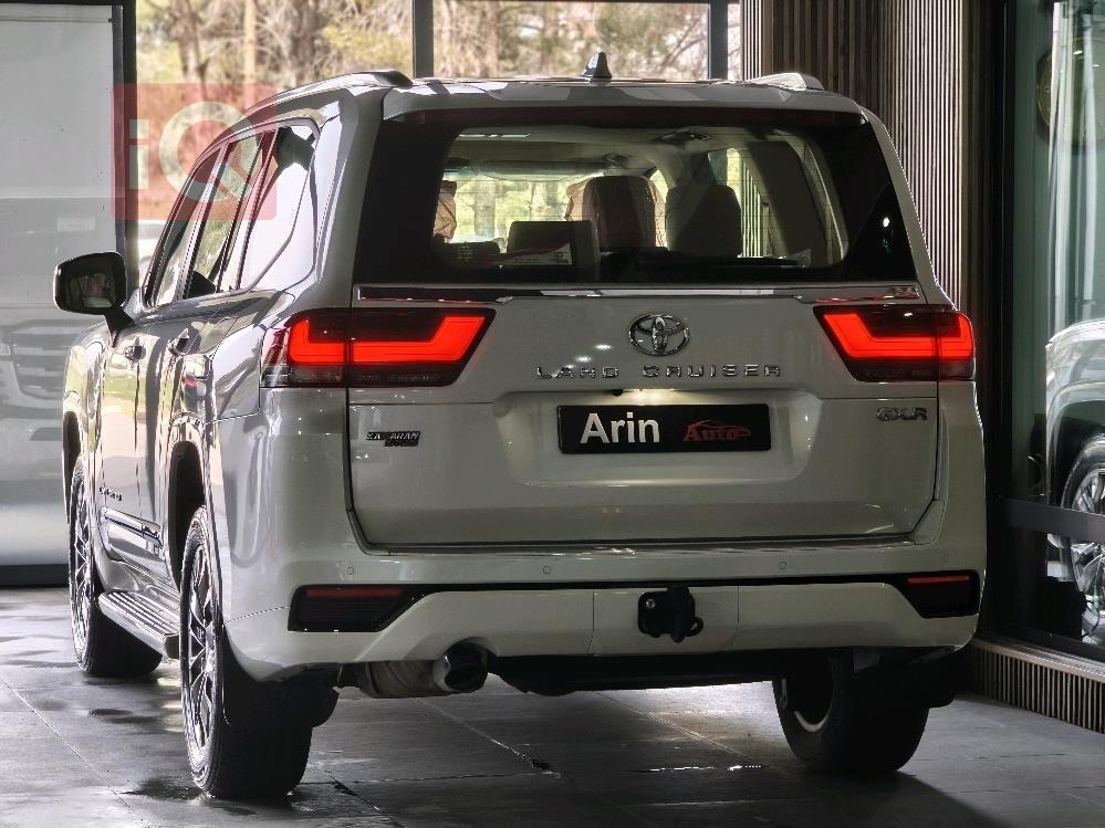 تويوتا لاندكروزر